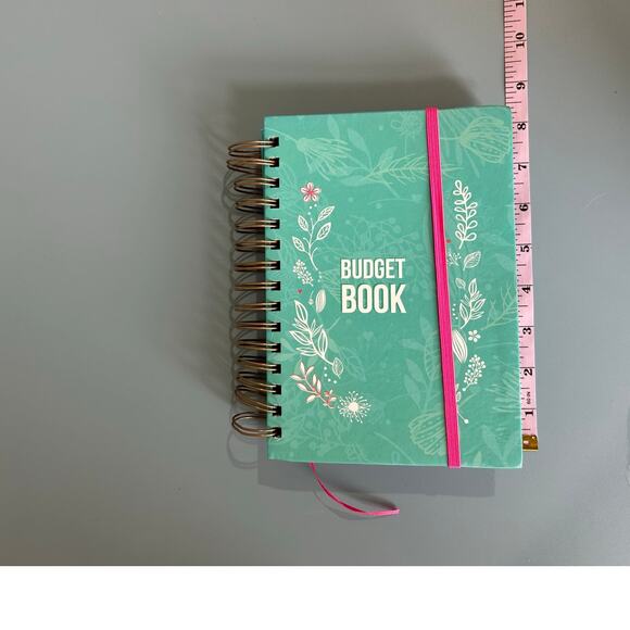 Budget Book for finances organizing improvement - Picture 2 of 11